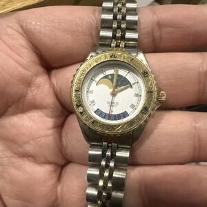 Works Vintage‎ Benrus Moon Phase Womens Watch 25MM Two Tone Band Fit 7in - Read